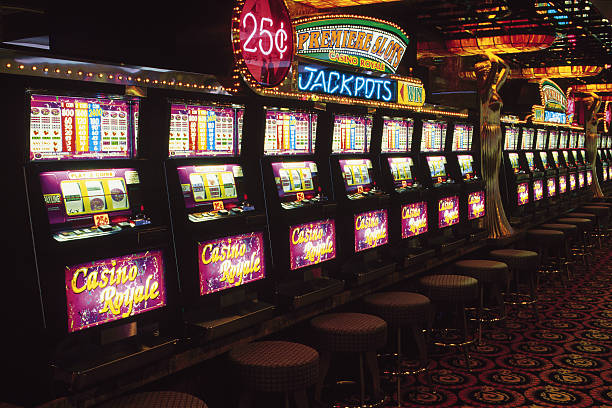 oknum4d table lobby showing multiple live card game options with limit levels